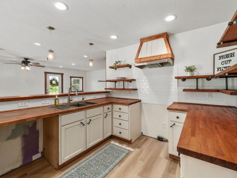 2621 Larimore Road, Mount Vernon, OH 43050 Photo 14