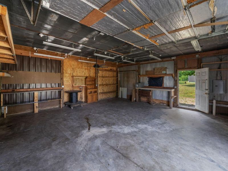 2621 Larimore Road, Mount Vernon, OH 43050 Photo 31
