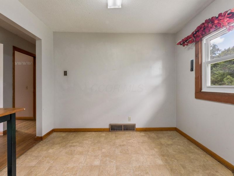 437 Brenda Drive, Mansfield, OH 44907 Photo 9