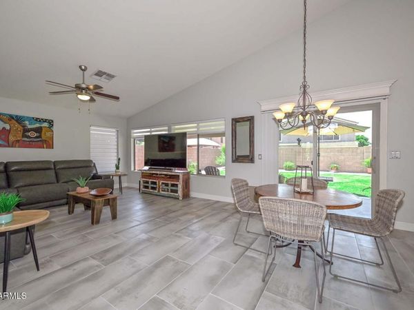 10227 E OSAGE Avenue E, Mesa, AZ 85212