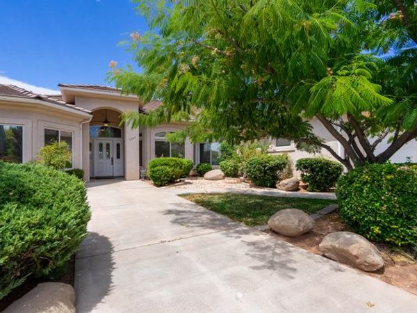 1547 E BOULDER SPRINGS DR , St. George, UT 84790