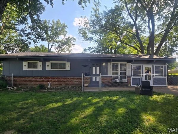 9239 Cherry Lane, Pevely, MO 63070