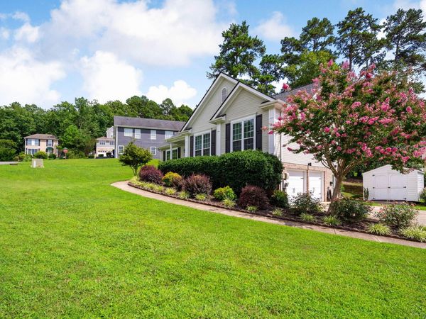 238 Brently Woods Drive, Chattanooga, TN 37421