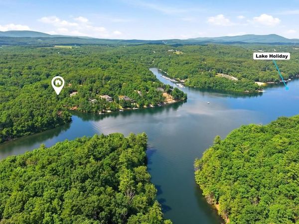 519 NORTHWOOD CIRCLE, CROSS JUNCTION, VA 22625