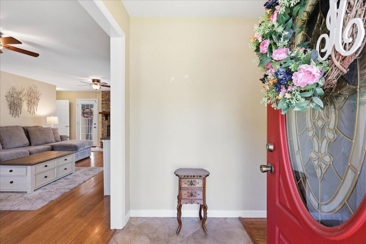 403 Chessington Circle Photo 12