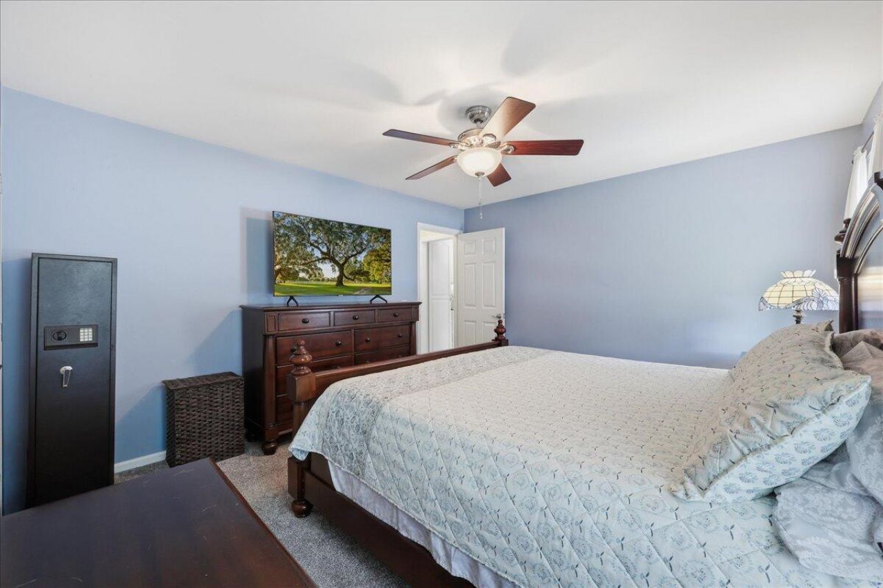 403 Chessington Circle Photo 23