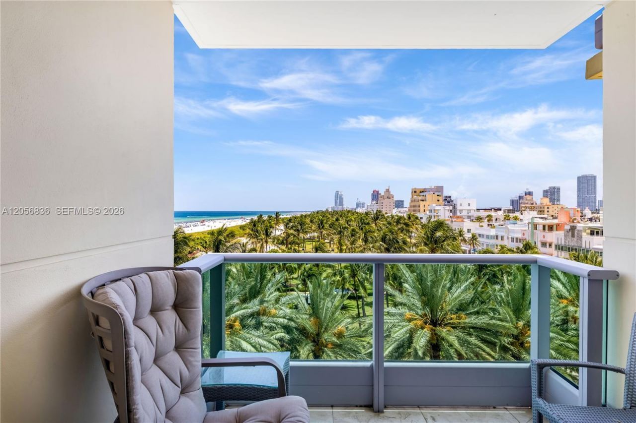 1455 Ocean Dr , Unit 703, Miami Beach, FL 33139 Photo