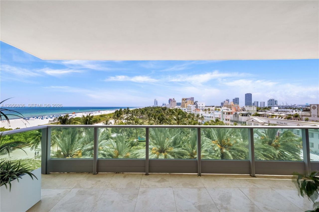1455 Ocean Dr , Unit 703, Miami Beach, FL 33139 Photo