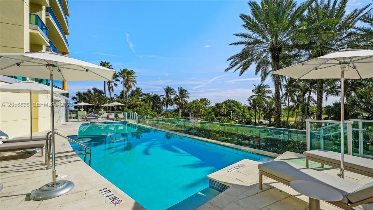 1455 Ocean Dr , Unit 703, Miami Beach, FL 33139 Photo