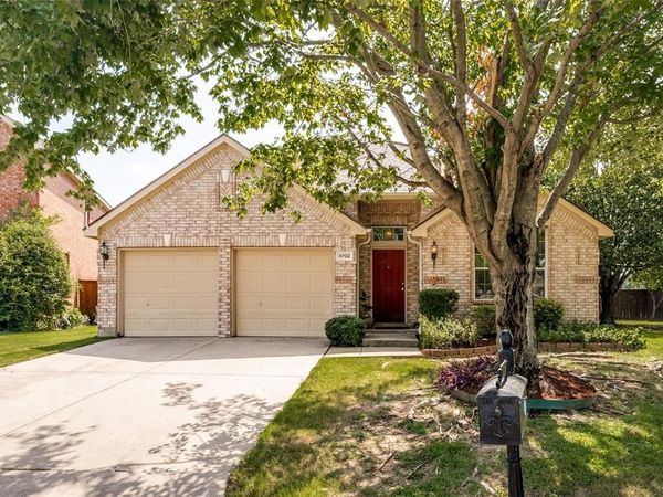 8702 Nairn Street , Rowlett, TX 75089