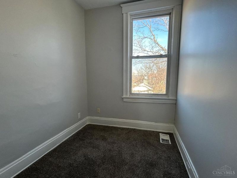 3337 Glenway Avenue, Cincinnati, OH 45205 Photo 9