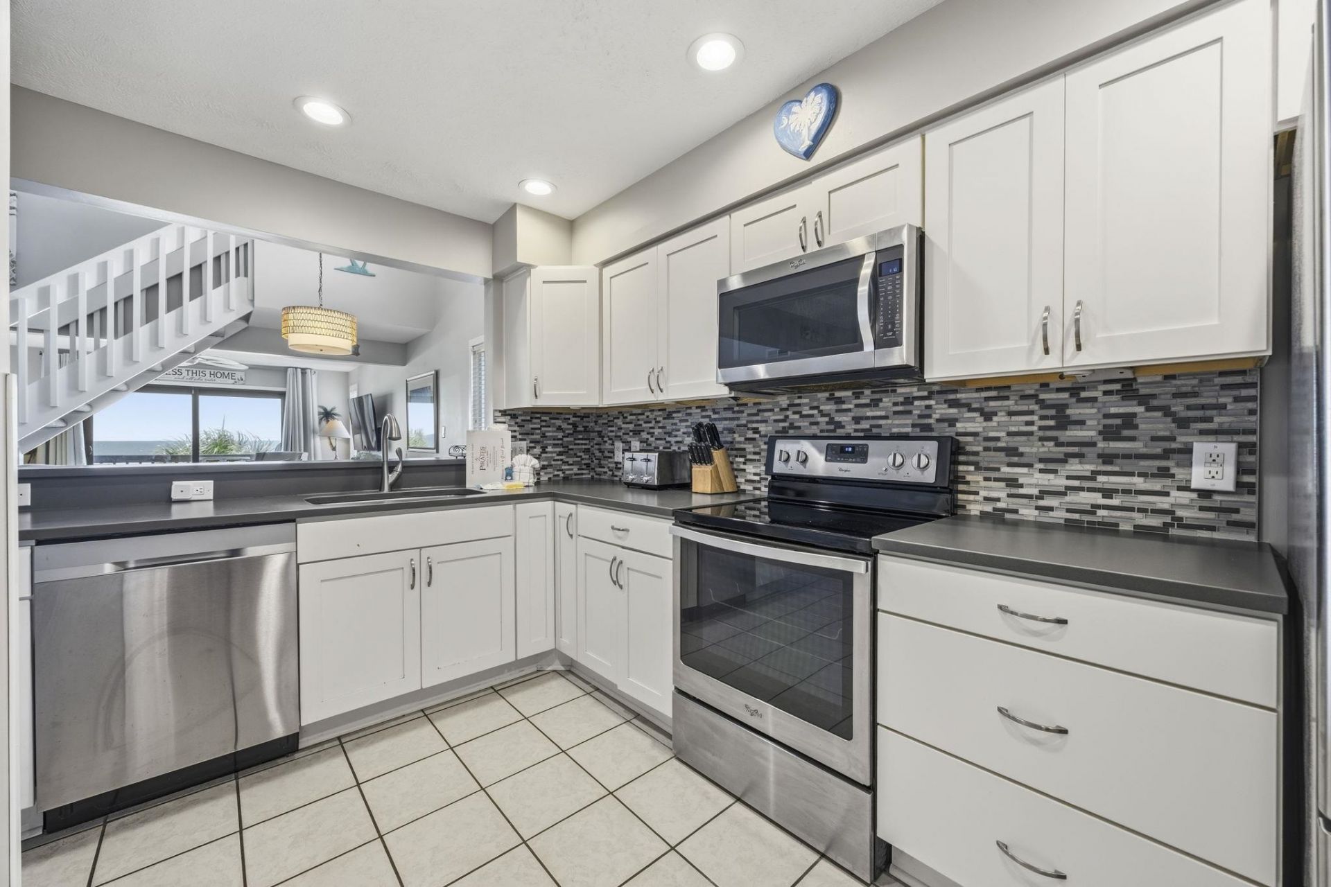 5507 N N Ocean Blvd.  Photo 10