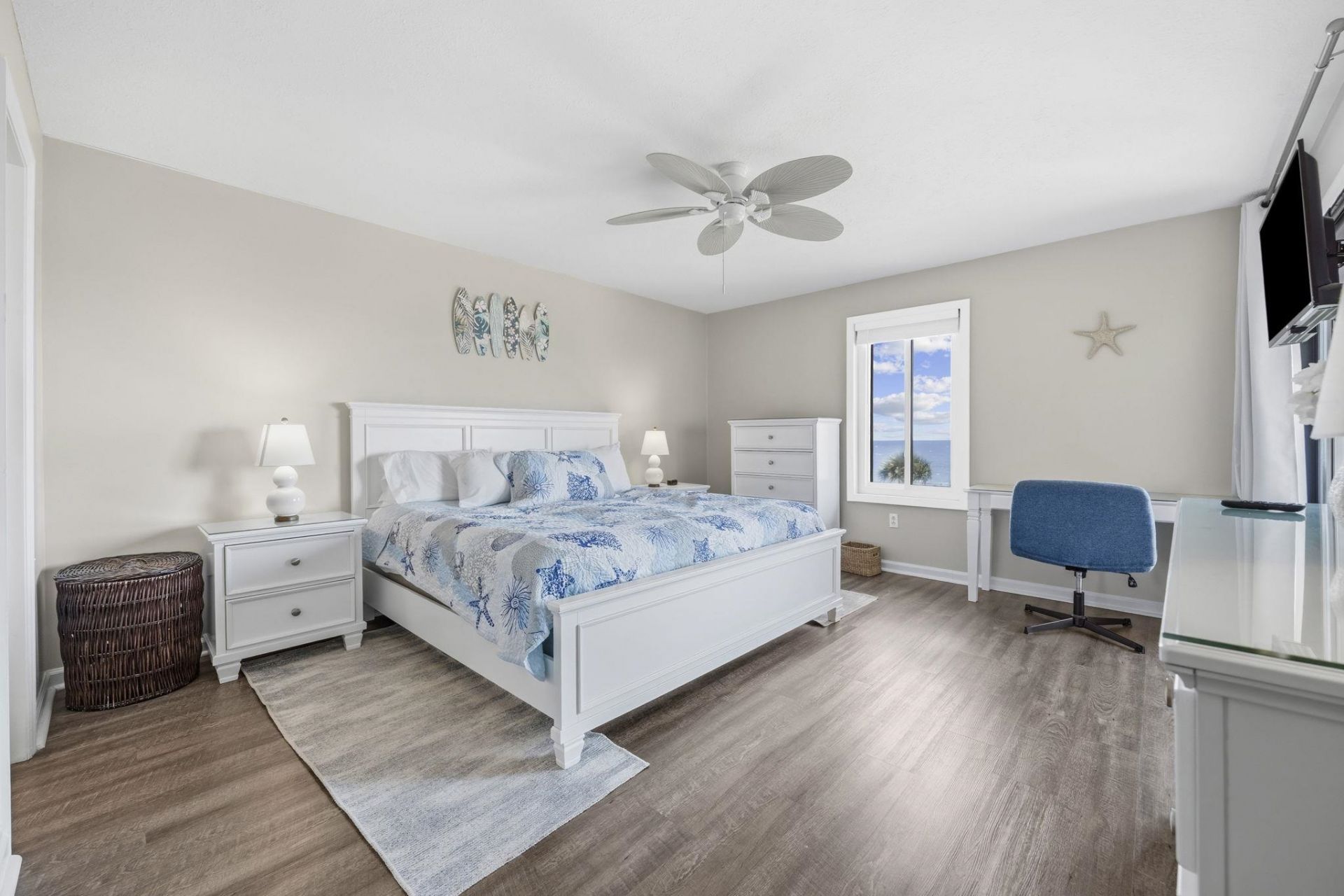5507 N N Ocean Blvd.  Photo 18