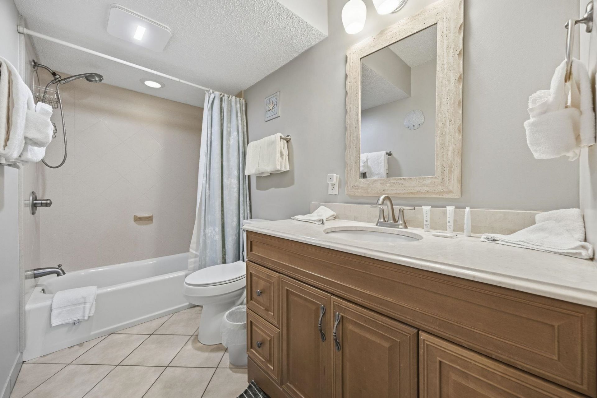 5507 N N Ocean Blvd.  Photo 32