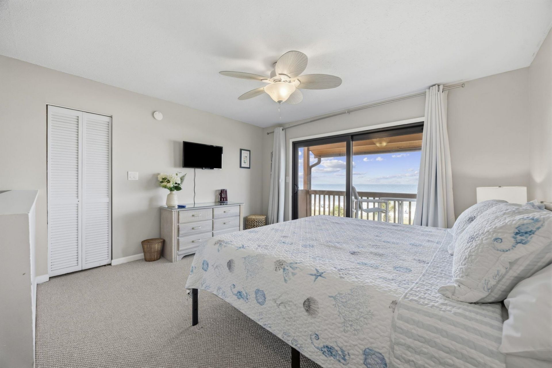 5507 N N Ocean Blvd.  Photo 33
