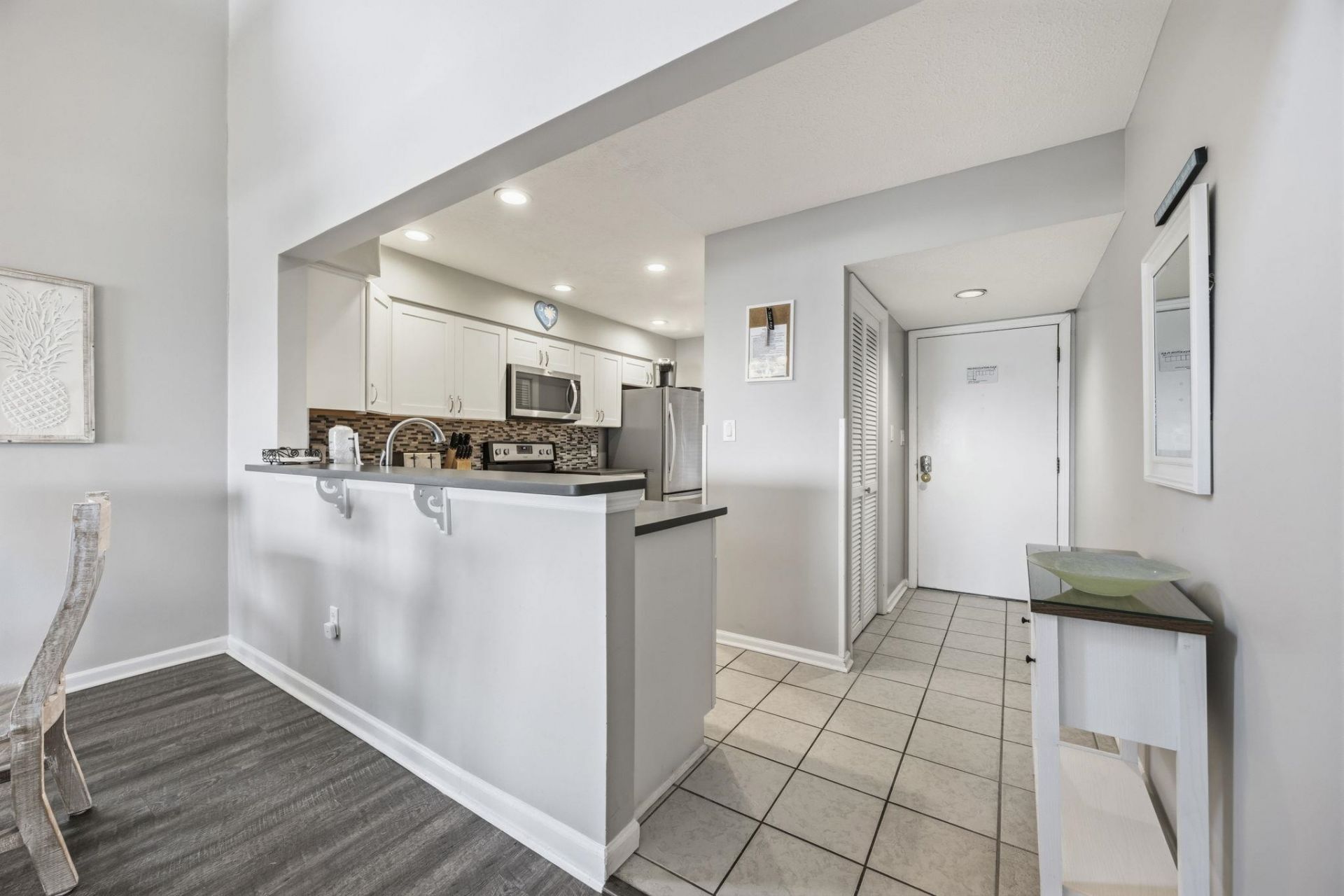 5507 N N Ocean Blvd.  Photo 8