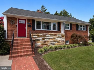 2512 N KENILWORTH STREET, ARLINGTON, VA 22207