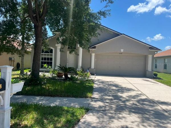 30918 STONE ARCH AVENUE , WESLEY CHAPEL, FL 33545