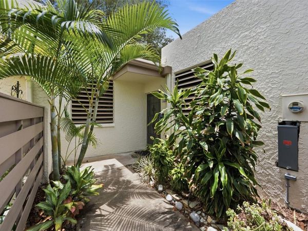 240 SHERWOOD DRIVE , BRADENTON, FL 34210