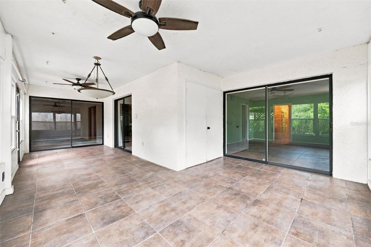 240 Sherwood Drive , Bradenton, FL 34210 Photo