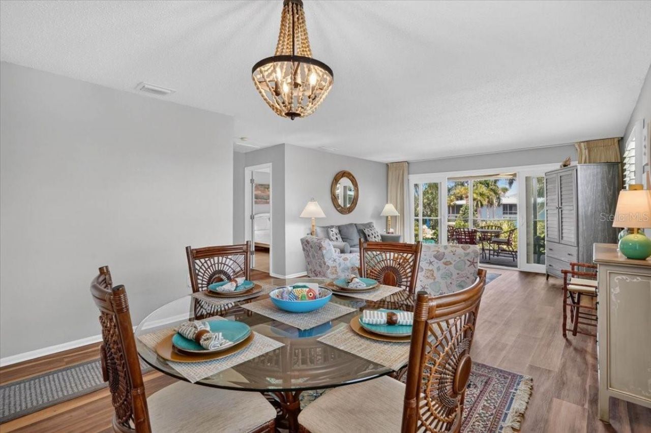 600 Manatee Avenue, Unit 230, Holmes Beach, FL 34217 Photo