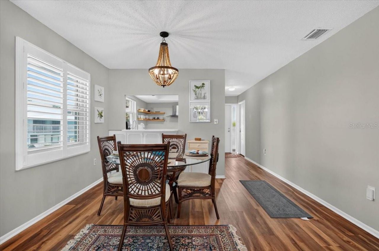 600 Manatee Avenue, Unit 230, Holmes Beach, FL 34217 Photo