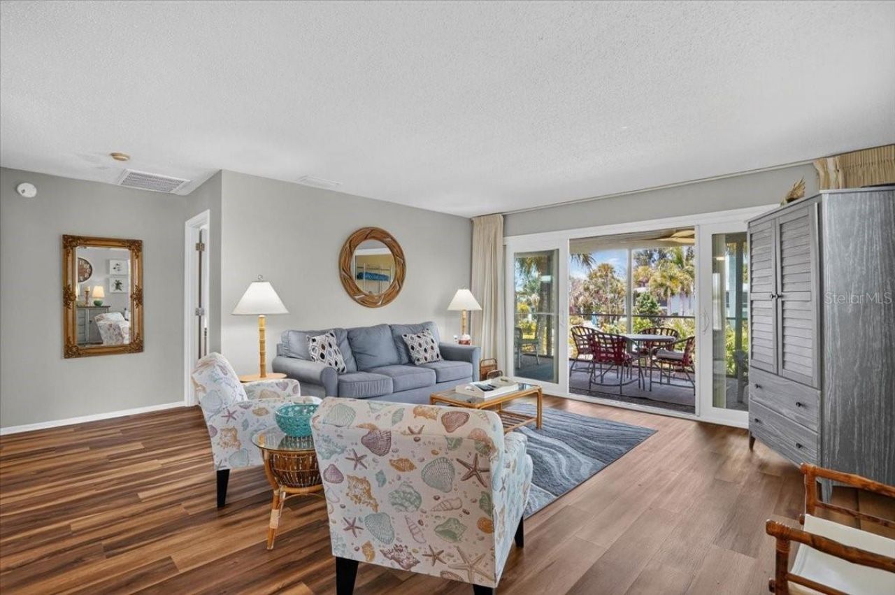 600 Manatee Avenue, Unit 230, Holmes Beach, FL 34217 Photo