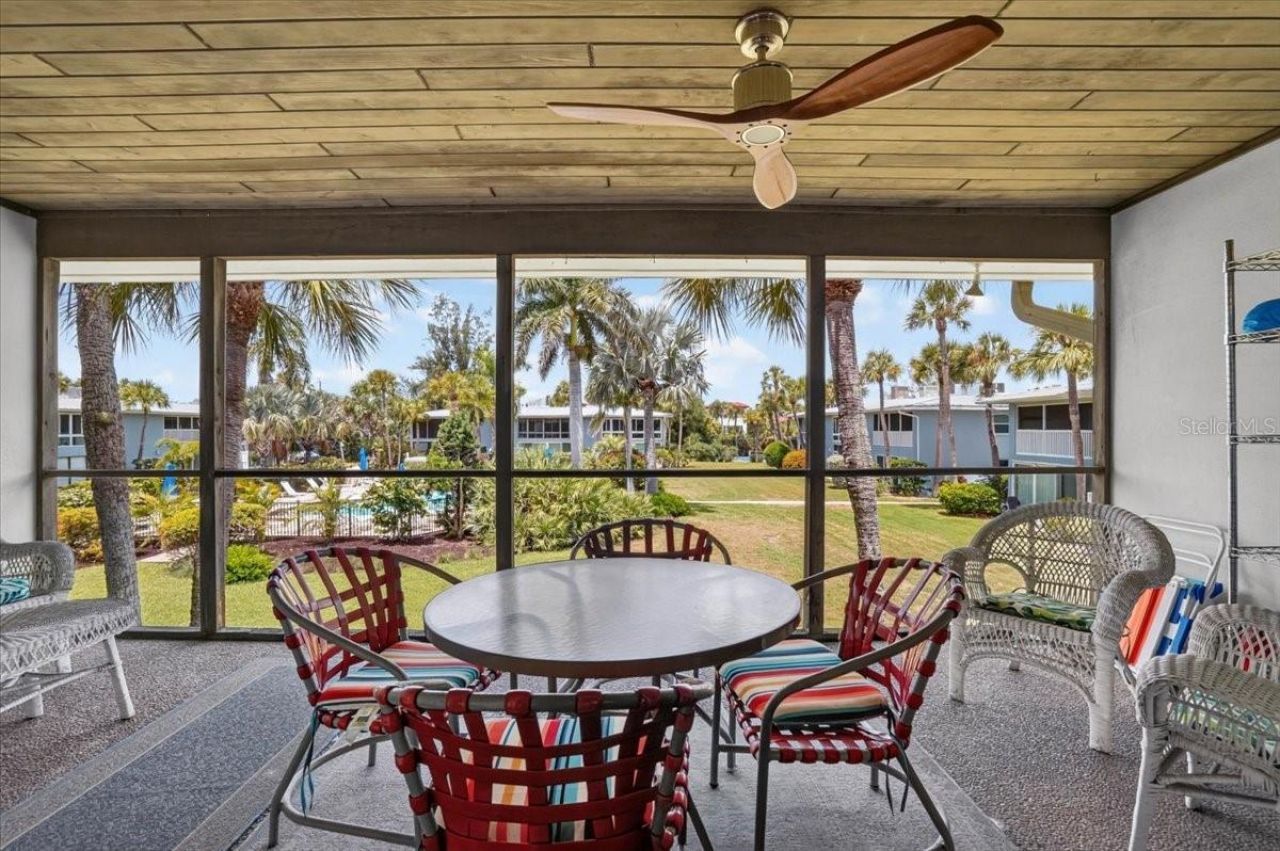 600 Manatee Avenue, Unit 230, Holmes Beach, FL 34217 Photo