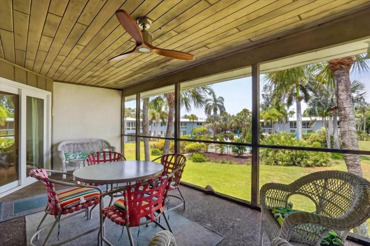 600 Manatee Avenue, Unit 230, Holmes Beach, FL 34217 Photo