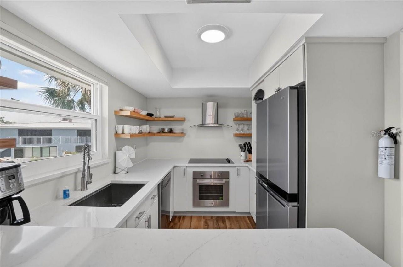 600 Manatee Avenue, Unit 230, Holmes Beach, FL 34217 Photo