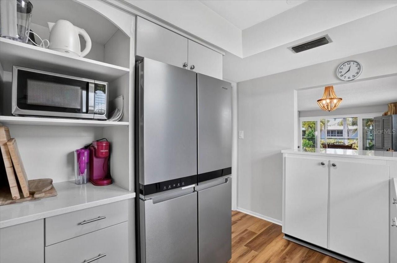 600 Manatee Avenue, Unit 230, Holmes Beach, FL 34217 Photo