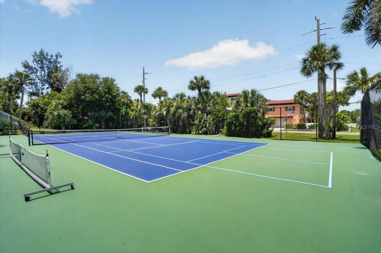 600 Manatee Avenue, Unit 230, Holmes Beach, FL 34217 Photo