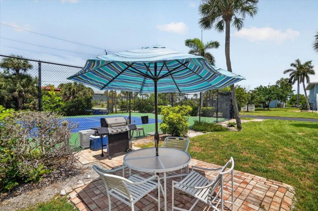 600 Manatee Avenue, Unit 230, Holmes Beach, FL 34217 Photo