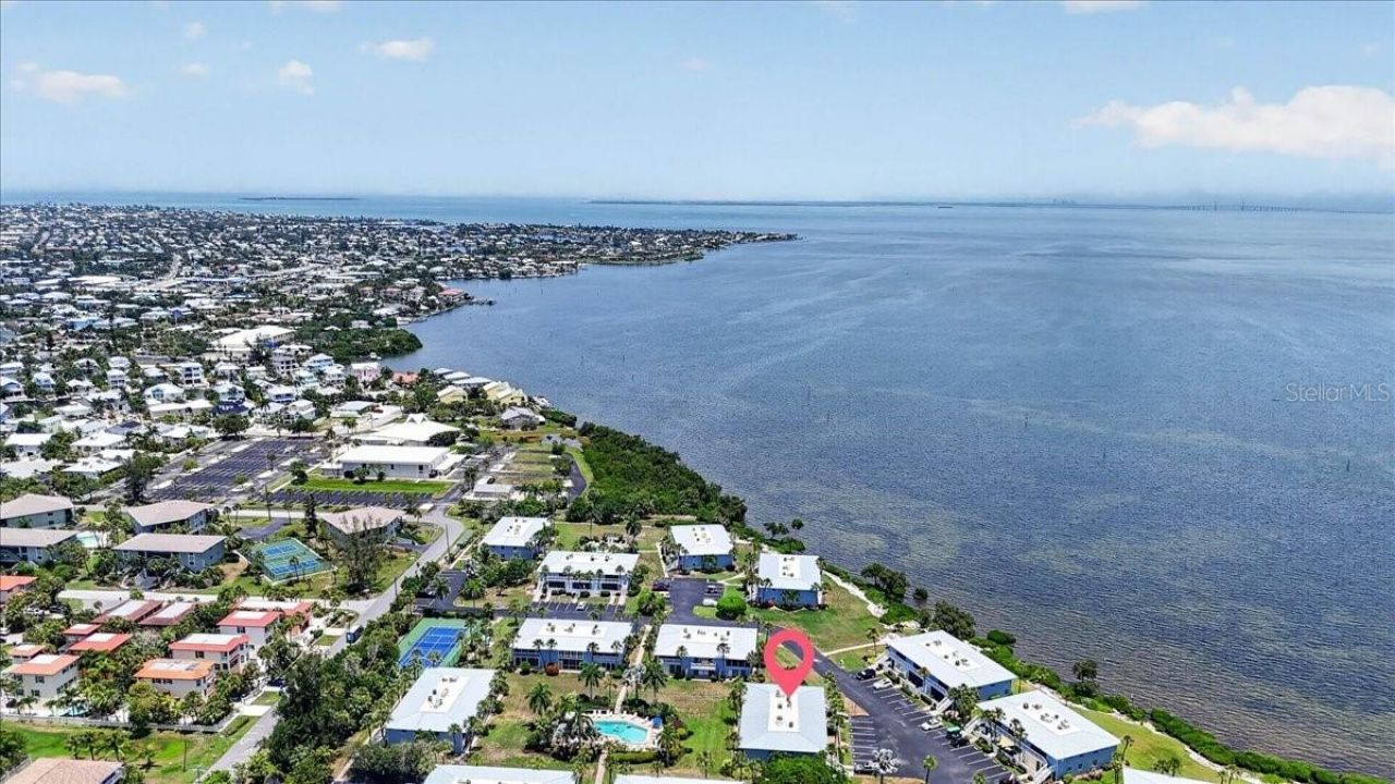 600 Manatee Avenue, Unit 230, Holmes Beach, FL 34217 Photo