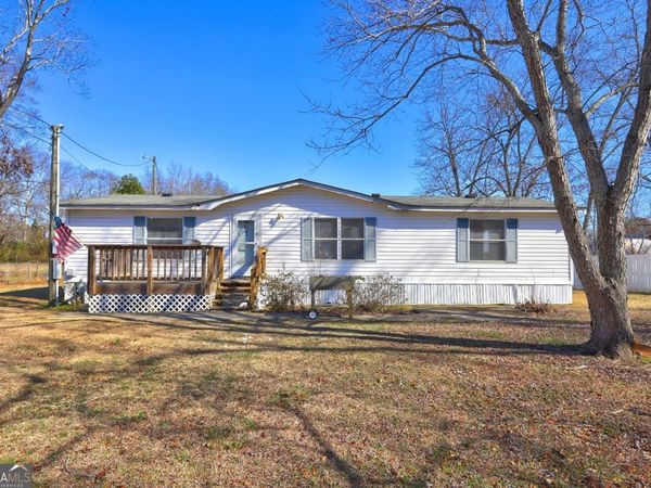 34 Combs Street, Locust Grove, GA 30248
