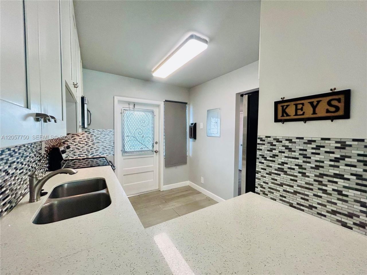 2300 Park Ln, Unit 201, Hollywood, FL 33021 Photo