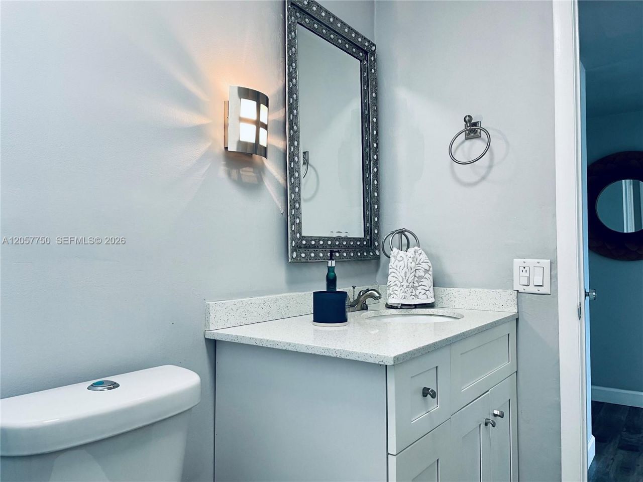2300 Park Ln , Unit 201, Hollywood, FL 33021 Photo
