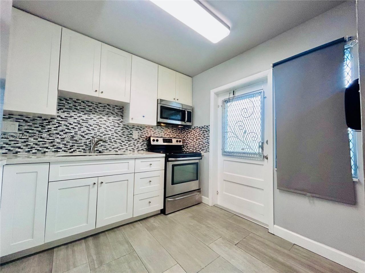 2300 Park Ln, Unit 201, Hollywood, FL 33021 Photo