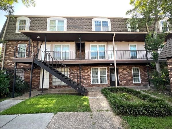 6320 RIVERSIDE Drive, Unit 231, Metairie, LA 70003