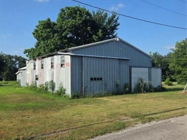 110 E 9th Street, Mulberry, KS 66756