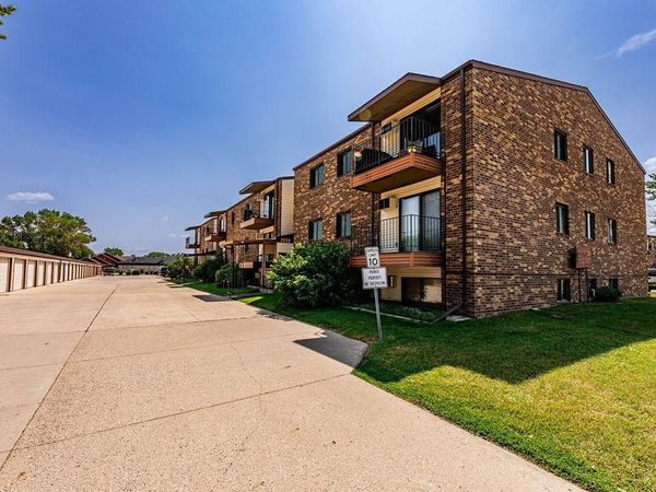 2650 15th Street S, Unit 307, Fargo, ND 58103