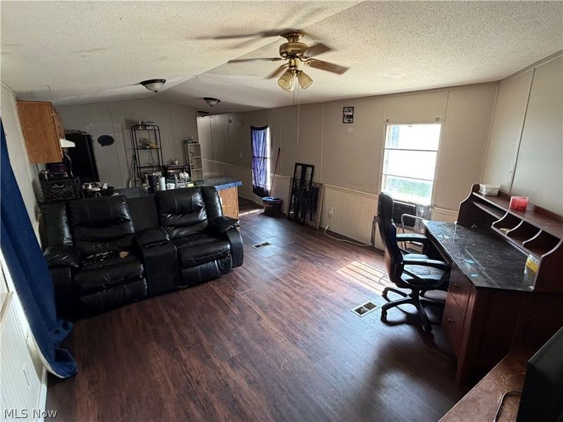 129 Harold Drive, Ashland, OH 44805 Photo 4