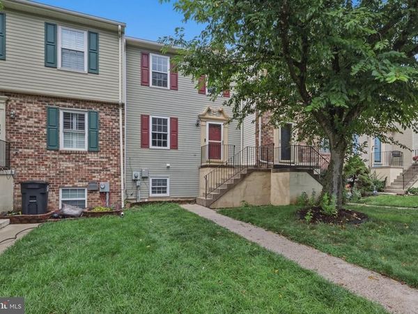 11207 CRISTINS CIRCLE, HAGERSTOWN, MD 21742