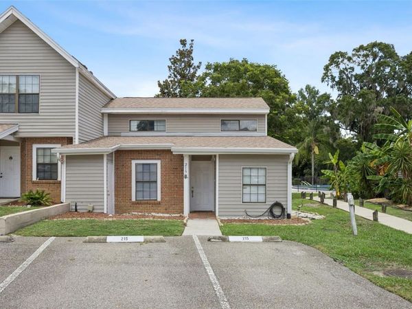 215 ARBOR CIRCLE , SANFORD, FL 32773