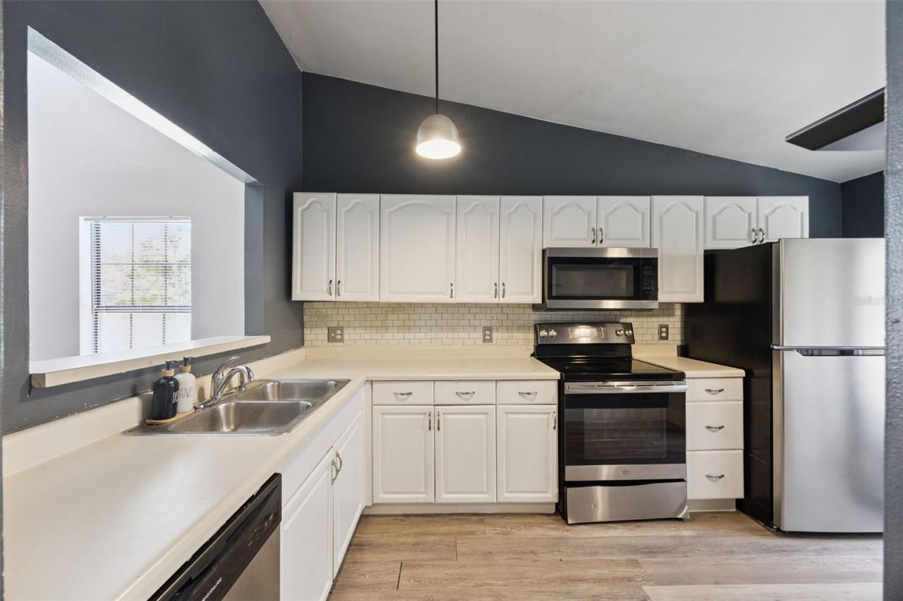 215 Arbor Circle, Sanford, FL 32773 Photo