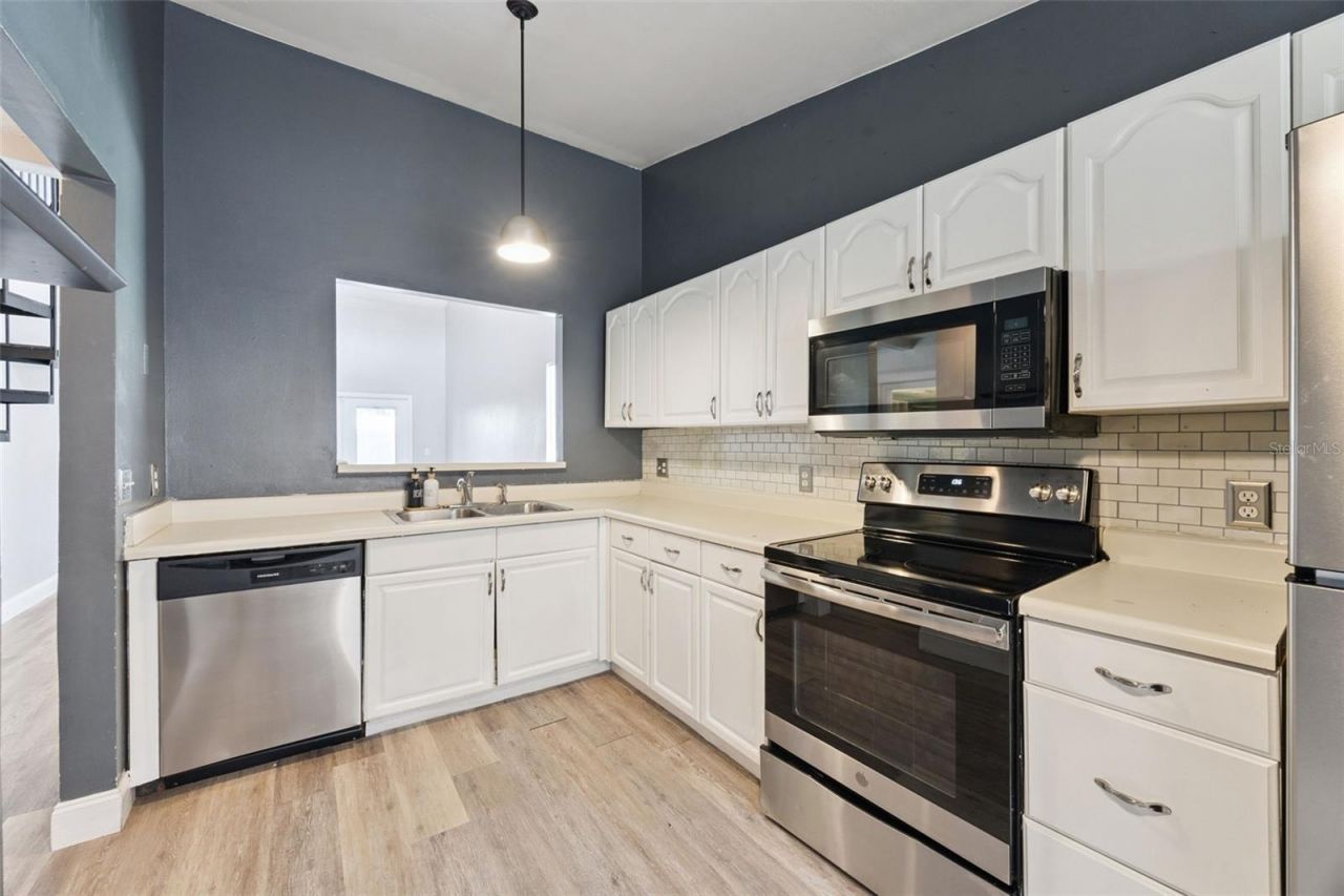 215 Arbor Circle, Sanford, FL 32773 Photo