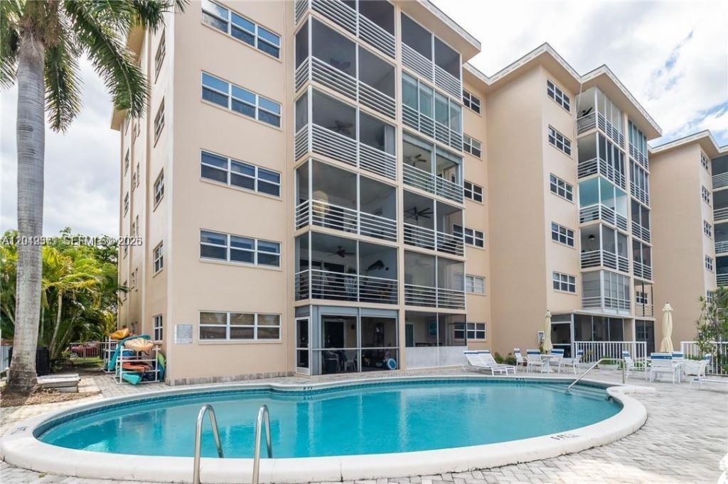 Please Call For Address, Unit 303, Fort Lauderdale, FL 33316 Photo