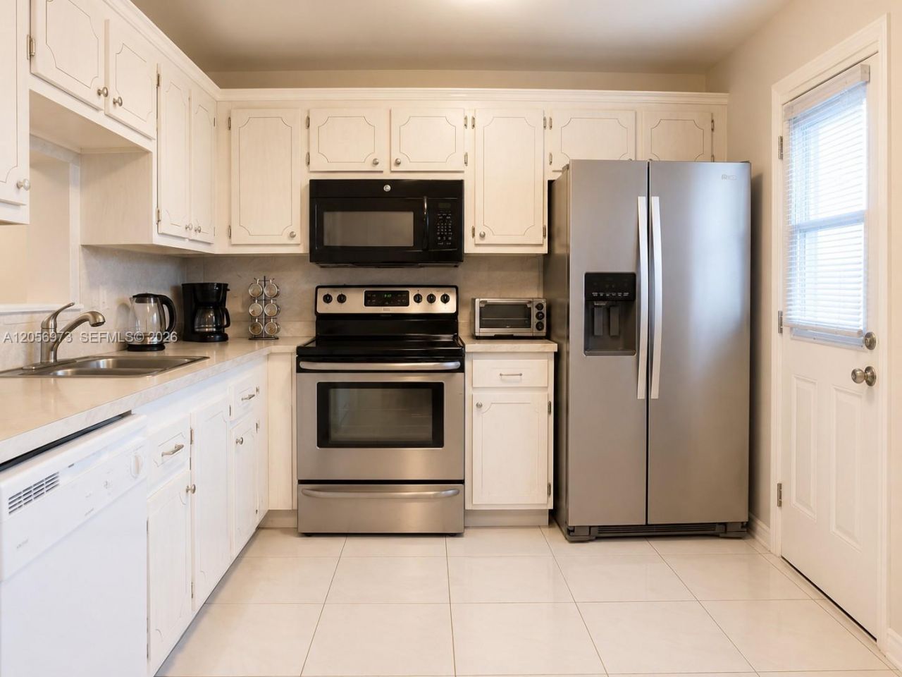 301 NE 14th Ave , Unit 507, Hallandale Beach, FL 33009 Photo