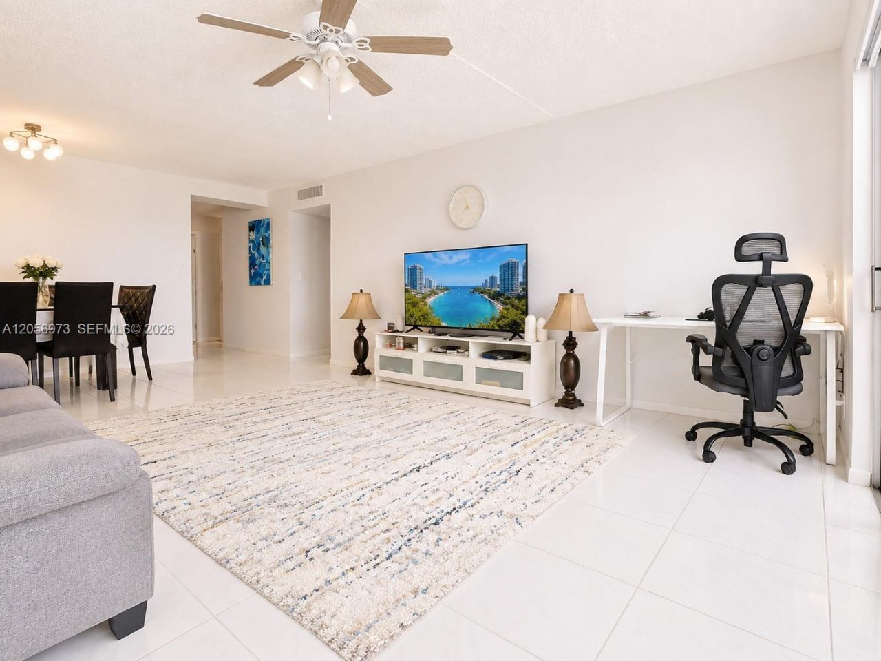 301 NE 14th Ave , Unit 507, Hallandale Beach, FL 33009 Photo