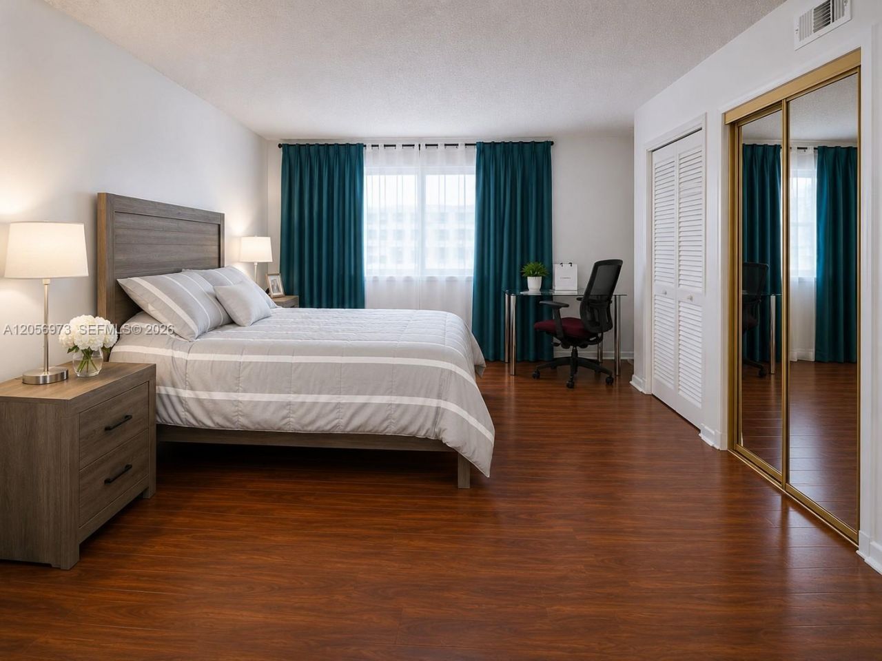 301 NE 14th Ave , Unit 507, Hallandale Beach, FL 33009 Photo